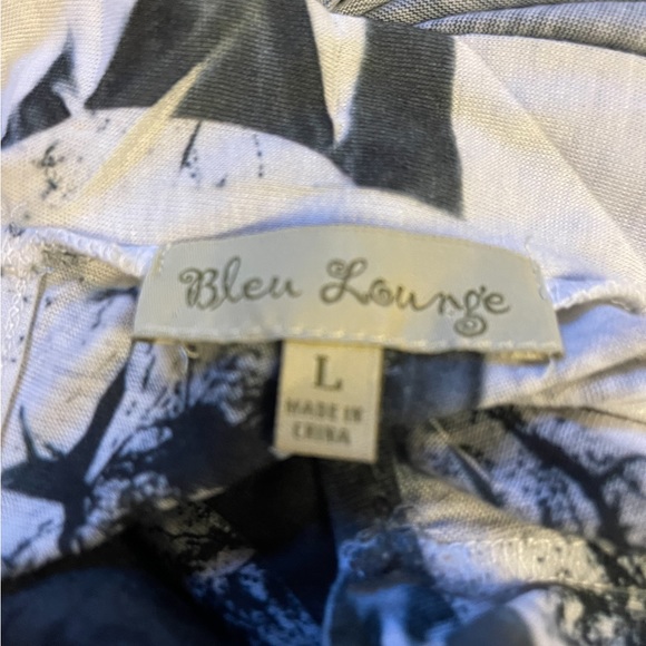 Bleu Lounge top - Picture 4 of 4